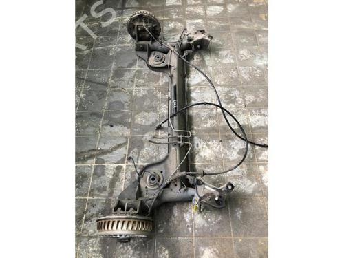 Used Rear axle RENAULT ZOE (BFM_) ZOE (92 hp) 17512077