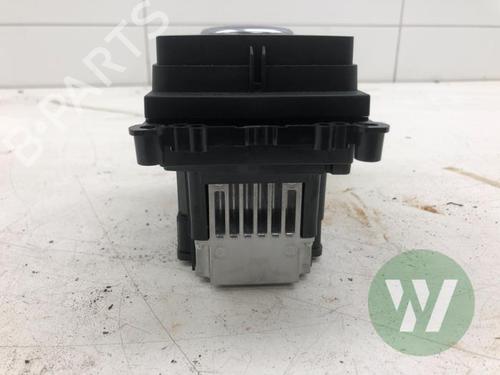 Gear lever JAGUAR F-PACE (X761) 2.0 Ti4 AWD | BP32133871M90 - Image 3