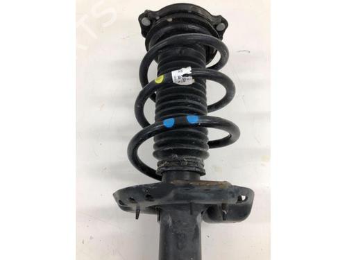 Used Left front shock absorber KIA SPORTAGE IV (QL, QLE) 1.6 GDI (132 hp) 31318941