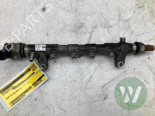 Used Injection rail Injection rail 38412966 38412966