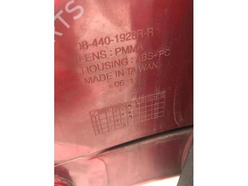 Right taillight MERCEDES-BENZ C-CLASS (W203) C 220 CDI (203.008) | BP17587860C35 