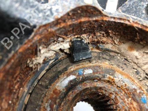 Right front steering knuckle ZASTAVA RIVAL Platform/Chassis 2.5 D | BP29879845M26