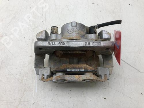 Used Right front brake caliper VAUXHALL GRANDLAND X / GRANDLAND (A18) 1.2 Turbo (75) (131 hp) 14575818