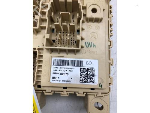 Fuse box KIA SPORTAGE V (NQ5) 1.6 T-GDI MHEV AWD | BP39913408E1 - Image 3