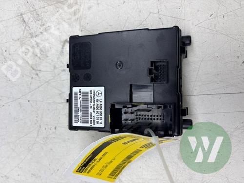 Used Electronic module Electronic module MERCEDES-BENZ C-CLASS (W205) C 180 (205.076) (156 hp) 40551704 40551704