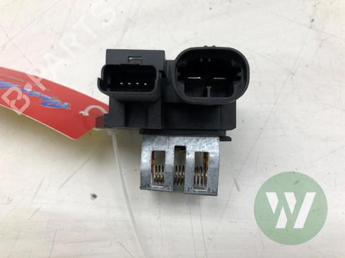 Sonda eletrónica OPEL CROSSLAND X / CROSSLAND (P17, P2QO) 1.2 (75) (131 hp) 33009292