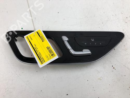 Used Switch Switch MERCEDES-BENZ C-CLASS (W206) C 300 e (206.054) (313 hp) 39913647 39913647