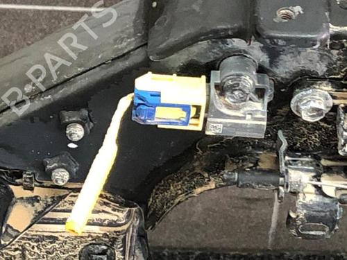 Front slam panel KIA SPORTAGE IV (QL, QLE) 1.6 CRDi Eco-Dynamics+ | BP27577684C72 
