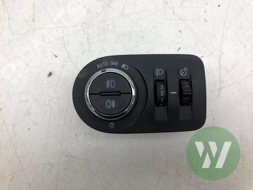 Used Headlight switch Headlight switch OPEL CORSA F (P2JO) Corsa-e (156 hp) 39915138 39915138