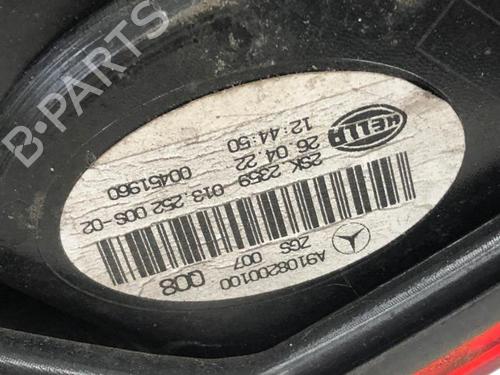Used Right taillight MERCEDES-BENZ SPRINTER 3,5-t Van (B907, B910) 317 CDI RWD (907.631, 907.633, 907.635, 907.637) (170 hp) 26936561