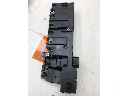 Fuse box MERCEDES-BENZ EQV (W447) EQV 300 (447.813, 447.815) | BP11957560E1