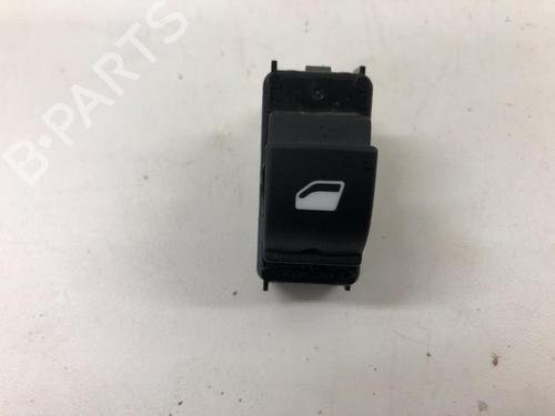 Used Switch OPEL CROSSLAND X / CROSSLAND (P17, P2QO) 1.2 (75) (110 hp) 29117775
