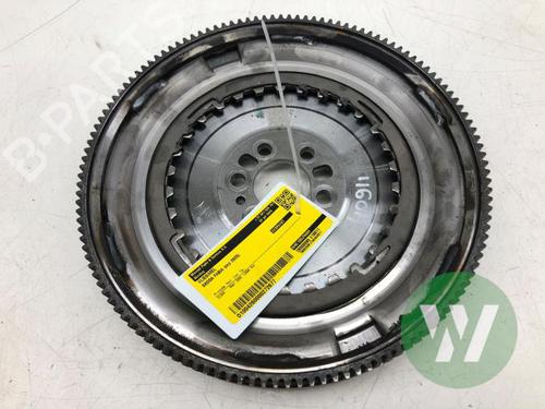 Used Flywheel Flywheel SKODA FABIA IV (PJ3) 1.0 TSI (116 hp) 39915574 39915574