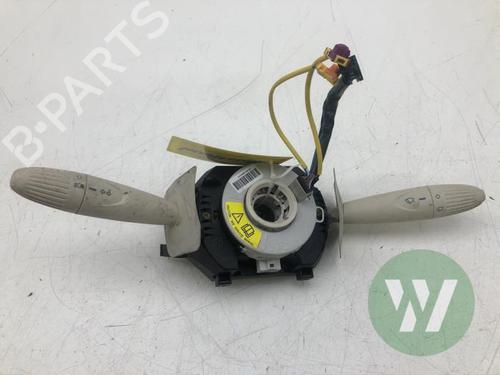Used Switch Switch FIAT 500 (312_) 1.3 D Multijet (312AXB1A) (75 hp) 33721255 33721255