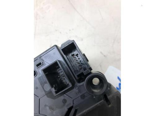 Switch BMW X3 (F25) xDrive 20 d | BP17944893I30 
