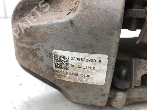 Right front brake caliper TESLA MODEL Y (5YJY) EV Performance All-wheel Drive | BP39913493M104 - Image 2