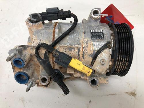 Used AC compressor OPEL CROSSLAND X / CROSSLAND (P17, P2QO) 1.2 (75) (110 hp) 29171202