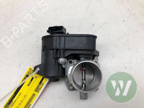 Spjældhus OPEL CROSSLAND X / CROSSLAND (P17, P2QO) 1.2 (75) (131 hp) 33165717