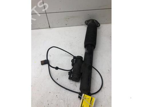 Used Right rear shock absorber MERCEDES-BENZ GLC (X253) 400 d 4-matic (253.923) (330 hp) 17084980