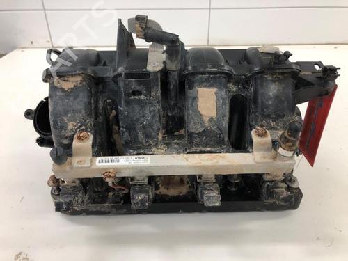 Used Injection rail OPEL CORSA E (X15) 1.4 (08, 68) (90 hp) 30126499