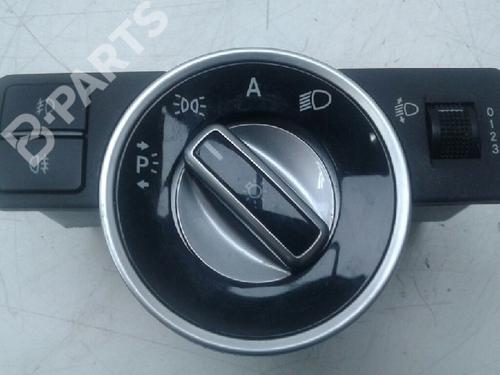 Used Headlight switch MERCEDES-BENZ C-CLASS (W204) C 180 CDI (204.000) (120 hp) 8066982