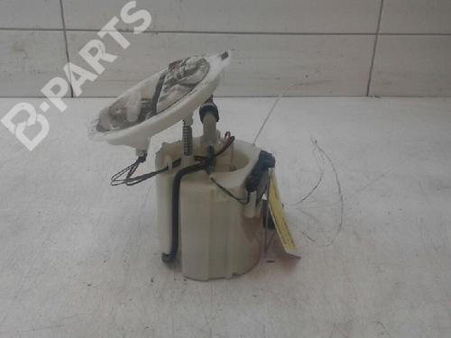 Used Fuel pump MERCEDES-BENZ E-CLASS Coupe (C207) E 200 CGI (207.348) (184 hp) 5268617