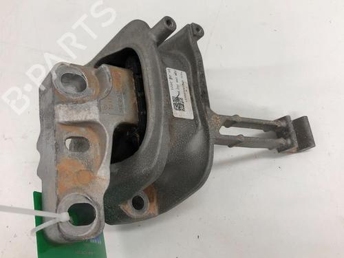 Used Support SKODA KAMIQ (NW4) 1.0 TSI (110 hp) 28215289