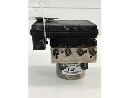 Used ABS pump KIA STONIC (YB) 1.0 T-GDi (120 hp) 26281375