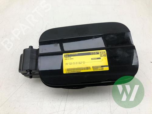 fuel-flap-audi-a4-b9-8w2-8wc-2015-33918767 main image