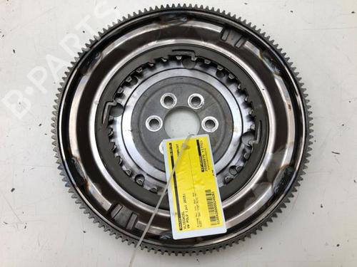 Used Flywheel VW POLO V (6R1, 6C1) 1.2 TSI 16V (90 hp) 25587054