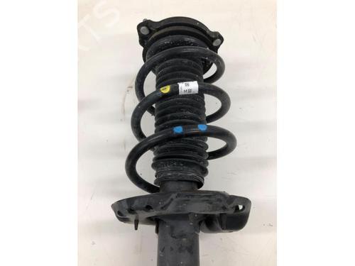 Used Right front shock absorber KIA SPORTAGE IV (QL, QLE) 1.6 GDI (132 hp) 29761453