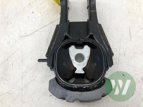 Gearbox mount MAZDA CX-5 (KF) 2.0 e-SKYACTIV G 165 | BP39914623M88 - Image 3