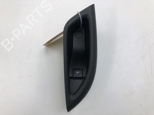 Used Switch OPEL ASTRA K Sports Tourer (B16) 1.2 Turbo (35) (131 hp) 18203049