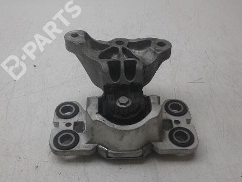 Used Support VOLVO V60 I (155) D4 (190 hp) 9098708
