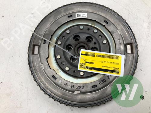 Used Flywheel Flywheel MERCEDES-BENZ A-CLASS Saloon (V177) A 250 e (177.186) (218 hp) 40447778 40447778