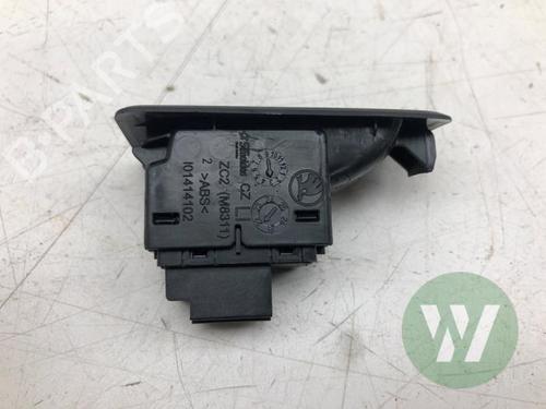 Switch SKODA OCTAVIA III Combi (5E5, 5E6) 2.0 TDI | BP33792610I30 - Image 2