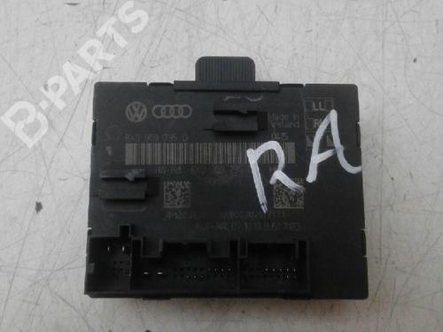 Used Central lock pump Central lock pump AUDI A1 Sportback (8XA, 8XF) 1.2 TFSI (86 hp) 4751750 4751750
