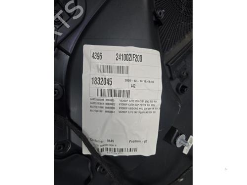 Front right panel MERCEDES-BENZ EQV (W447) EQV 300 (447813, 447815) | BP24512504C59 