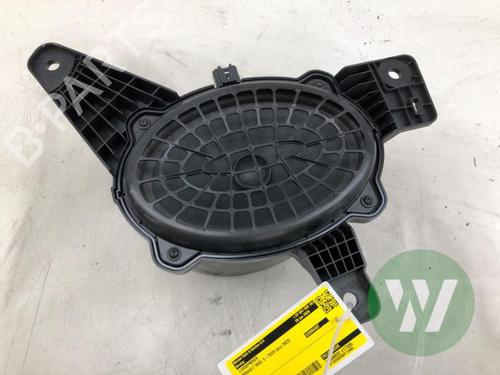 luidspreker-renault-megane-e-tech-suv-2021-39914308 main image