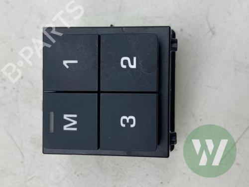 Kombi Kontakt / Stilkkontakt Kombi Kontakt / Stilkkontakt 38156088 38156088