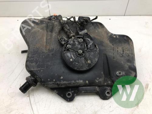 Used AdBlue tank AdBlue tank MERCEDES-BENZ VITO Van (W447) 111 CDI (447.601, 447.603, 447.605) (114 hp) 33418921 33418921