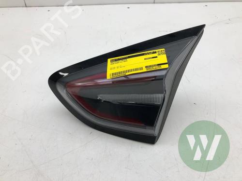 Used Right taillight FORD PUMA (J2K, CF7) 1.0 EcoBoost mHEV (125 hp) 31937045