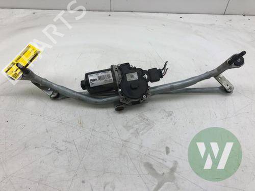 Used Front wiper motor JAGUAR F-PACE (X761) 2.0 Ti4 AWD (300 hp) 32179783