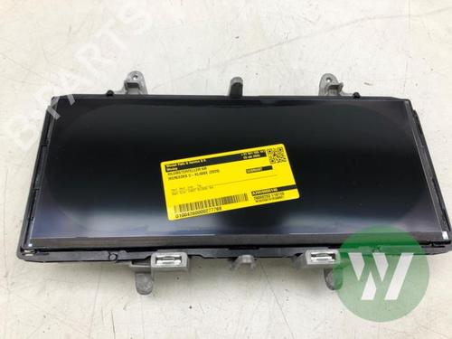 Used Display monitor Display monitor MERCEDES-BENZ C-CLASS (W205) C 180 (205.076) (156 hp) 40601243 40601243