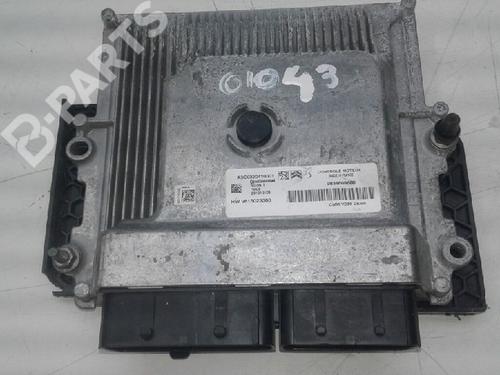Used Engine control unit (ECU) OPEL CORSA F (P2JO) 1.2 (68) (101 hp) 9101784