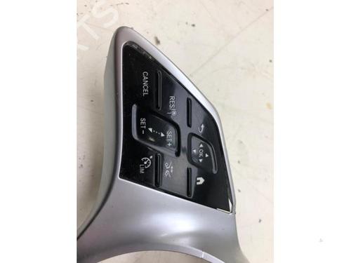 Switch MERCEDES-BENZ C-CLASS T-MODEL (S206) C 200 d (206.203) | BP39913324I30 - Image 2