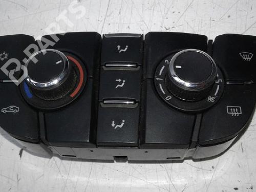 Used Climate control OPEL MERIVA B MPV (S10) 1.3 CDTI (75) (95 hp) 6793786