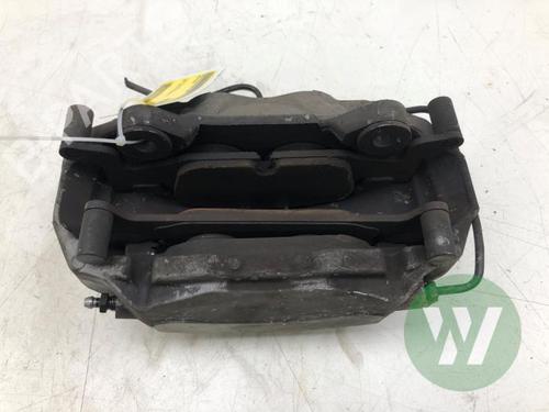 Used Right front brake caliper Right front brake caliper AUDI A4 B9 (8W2, 8WC) 40 TDI Mild Hybrid quattro (204 hp) 33954644 33954644