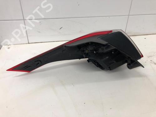 Used Right taillight OPEL CROSSLAND X / CROSSLAND (P17, P2QO) 1.2 (75) (110 hp) 29122020