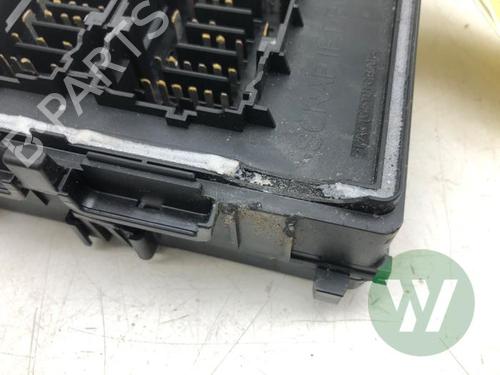 Fuse box FORD KUGA III (DFK) 2.5 FHEV | BP39915388E1 - Image 2